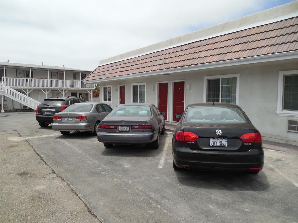 Coast Inn Oceanside Eksteriør billede